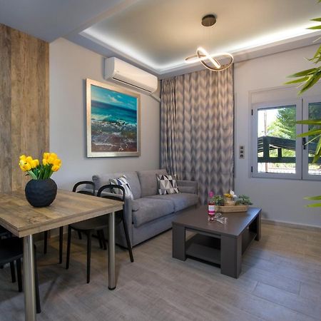 Rena'S Luxury Apartment With Free Private Parking La Canea Esterno foto