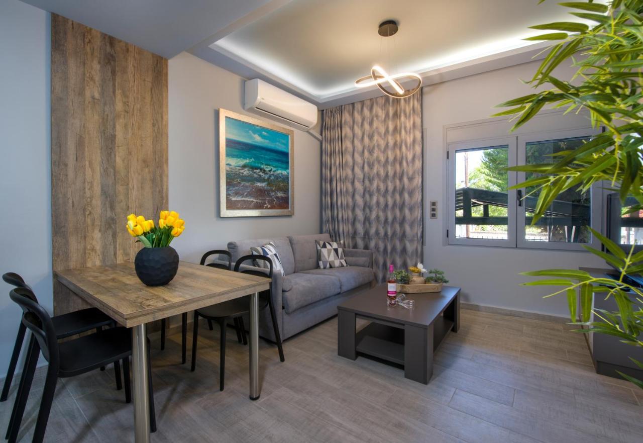 Rena'S Luxury Apartment With Free Private Parking La Canea Esterno foto