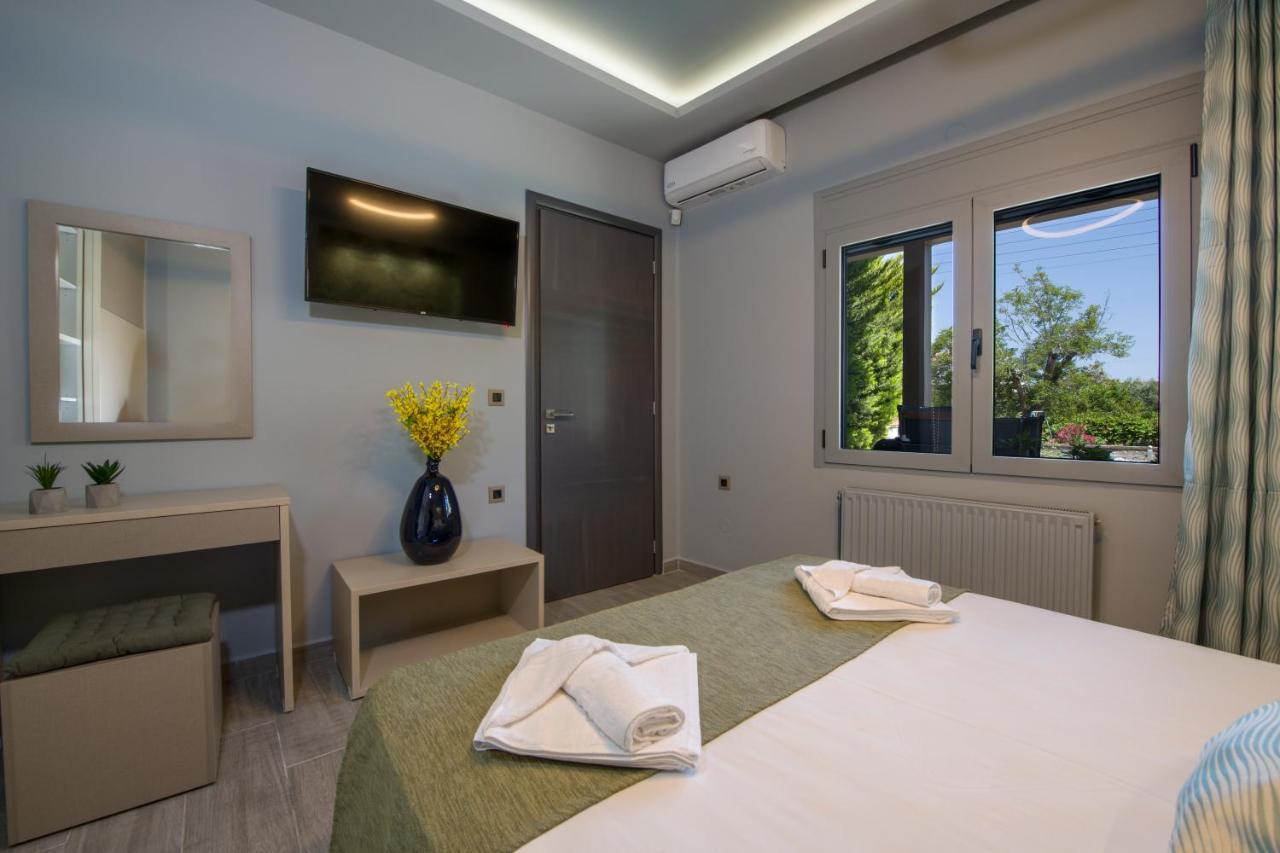 Rena'S Luxury Apartment With Free Private Parking La Canea Esterno foto