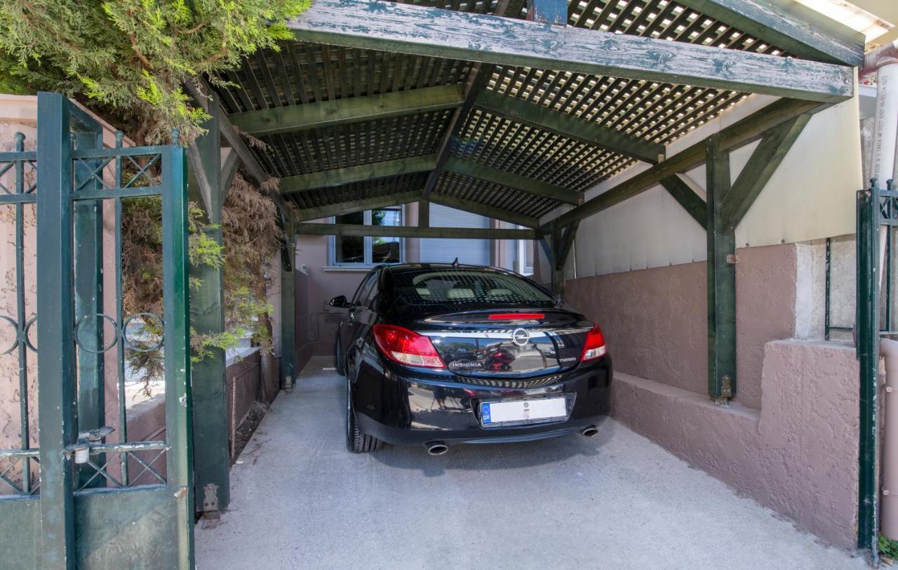 Rena'S Luxury Apartment With Free Private Parking La Canea Esterno foto